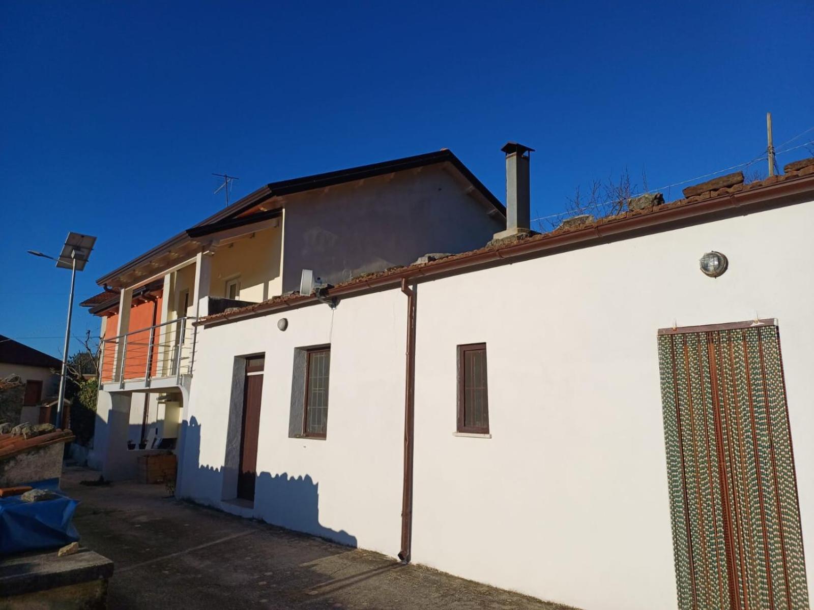 B & B Sotto Al Lago Nemoli Exterior foto